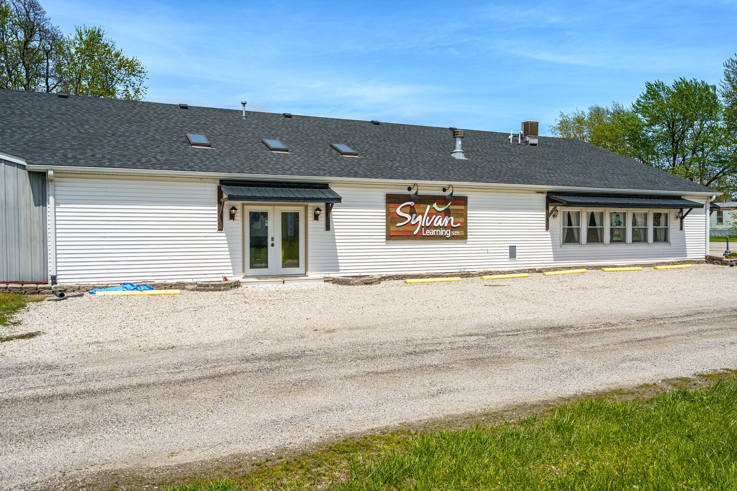 403 W Corwin St, Litchfield, IL 62056